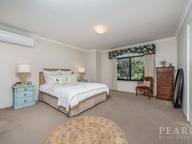 5 Lautoka Rise, Mindarie WA 6030