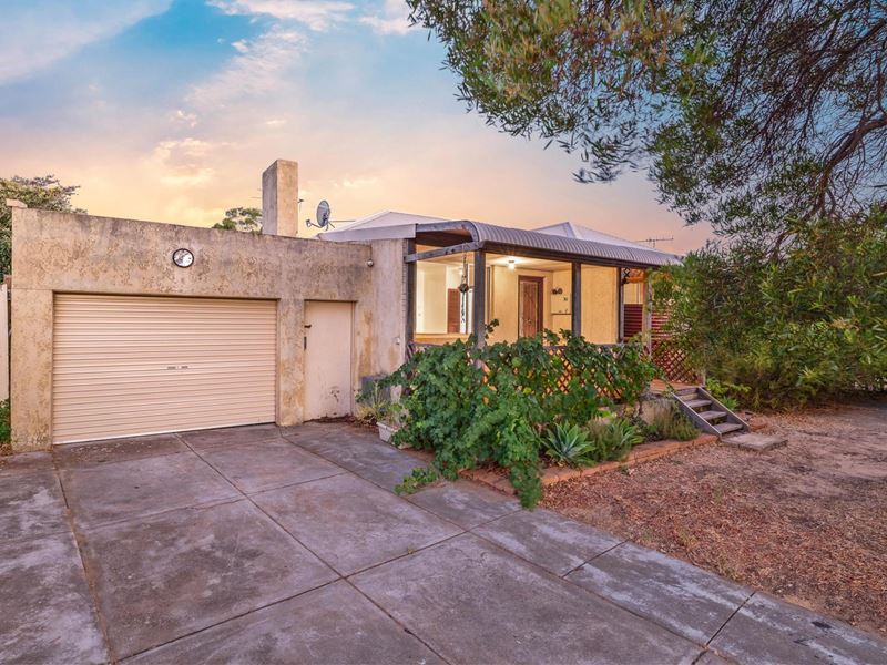 30 Joyce Avenue, Hamilton Hill WA 6163