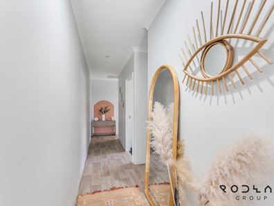 40 Salhouse Rd, Aveley WA 6069