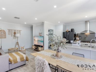 40 Salhouse Rd, Aveley WA 6069