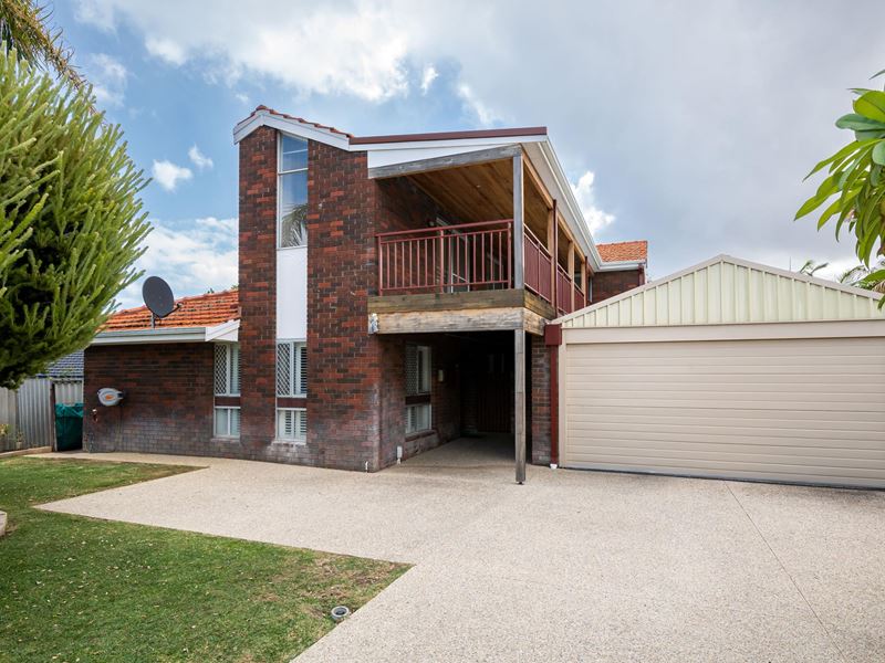 10 Helpman Way, Padbury WA 6025