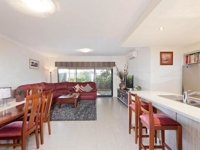 2/50 Suttor Drive, Success WA 6164