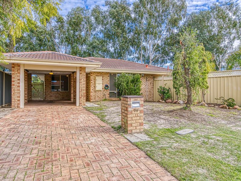 18/39 Woodmore Road, Langford WA 6147