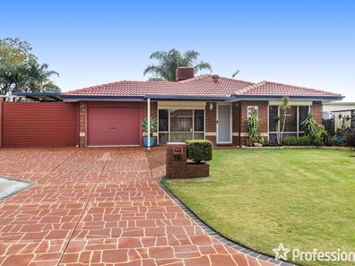 16 Jaffa Close, Seville Grove WA 6112