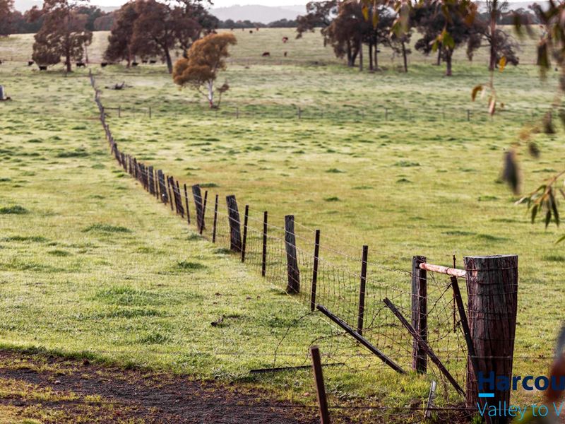 637 McGlew Road, Lower Chittering