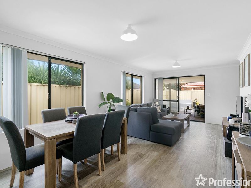 2D Pearce Avenue, Forrestfield