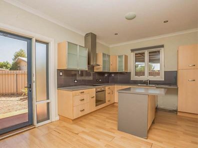 11 Draper Place, South Hedland WA 6722