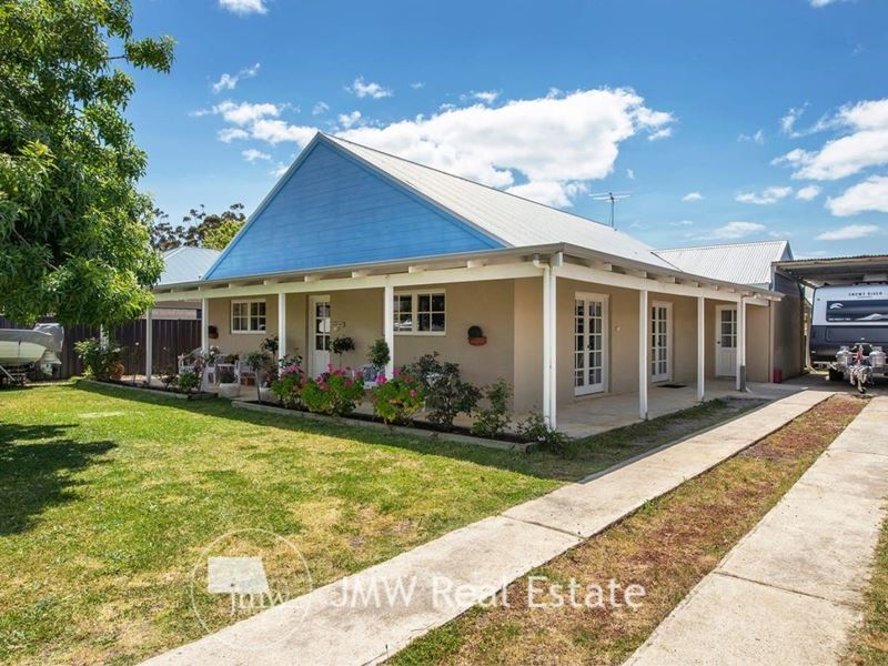 6 Brookland Loop, Dunsborough