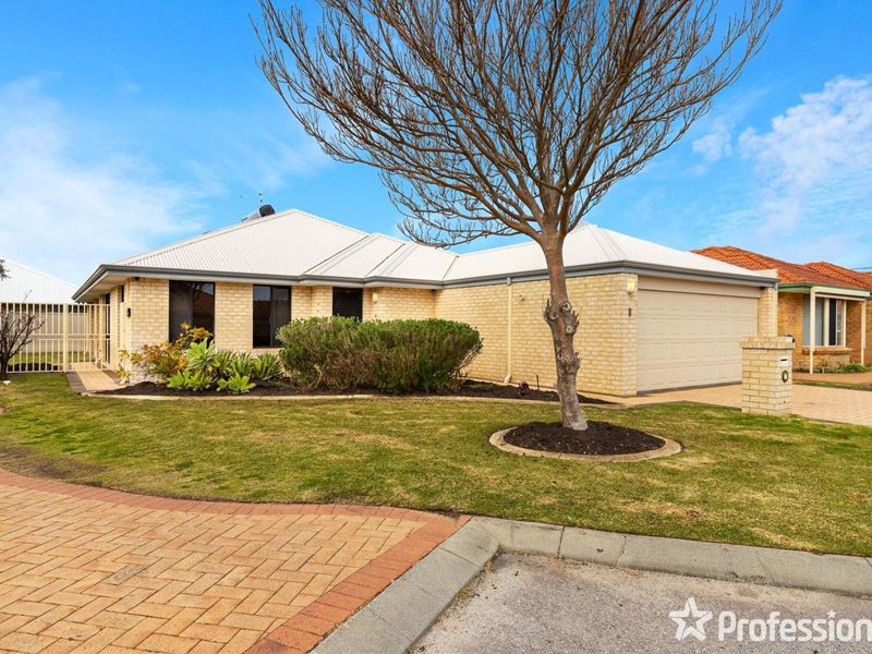 8 Alston Close, Waikiki