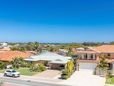 201 Waterford Drive, Hillarys WA 6025