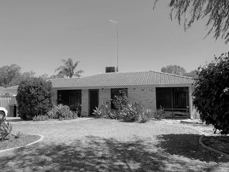 24 Valentino Close, Greenfields