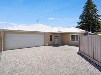 17A Thomas Street, Safety Bay WA 6169