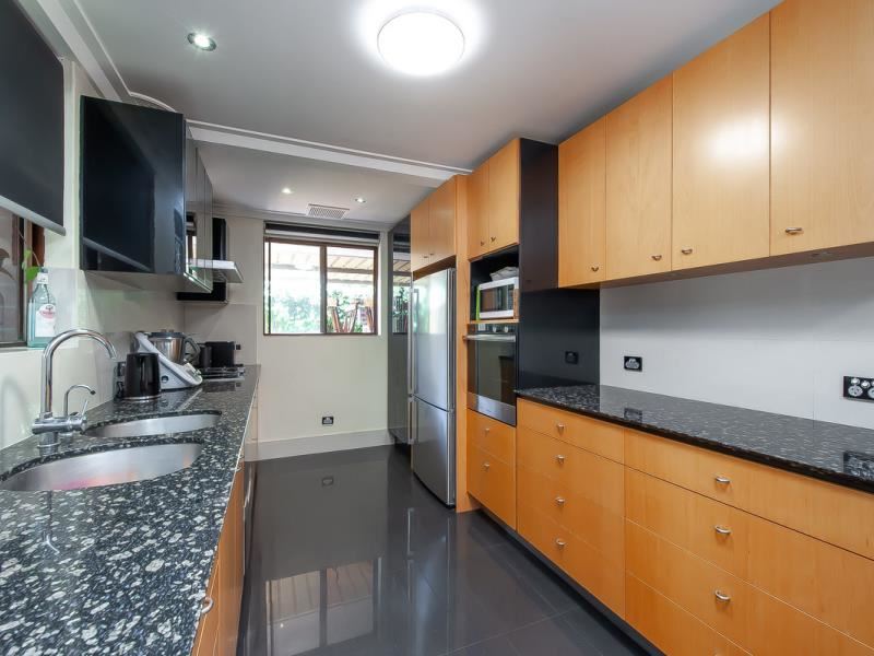 9 Fenellia Crescent, Craigie