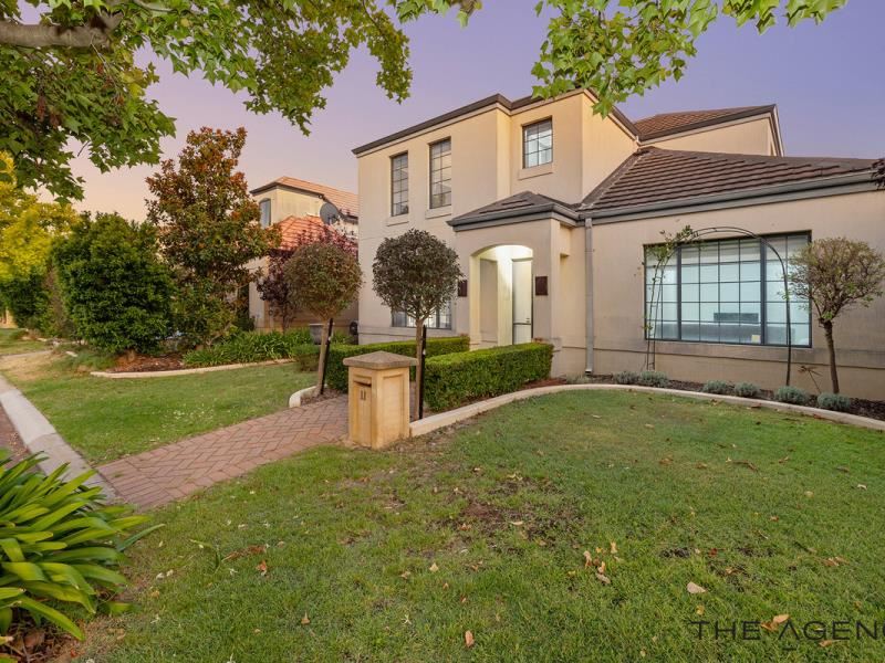 11 Sedgeland Way, Ascot