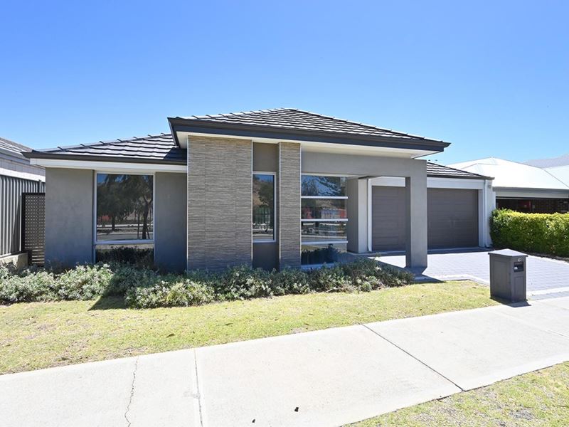 127 Aviator Boulevard, Clarkson