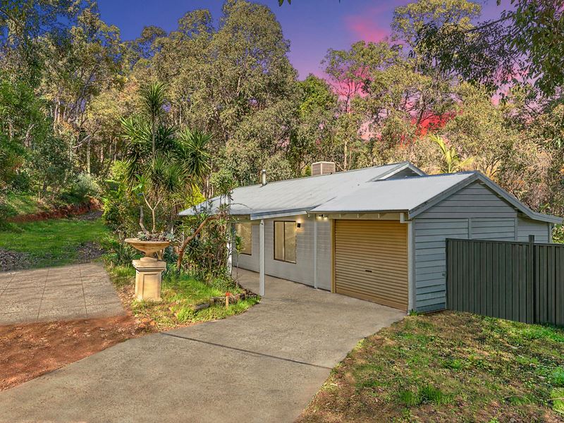 7 Mann Place, Roleystone WA 6111