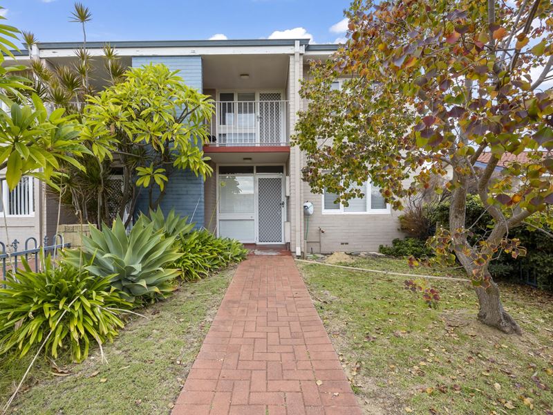 1/24 Newport Way, Balga