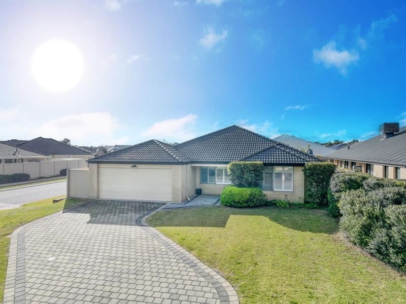 50 Hayeswater Circuit, Waikiki WA 6169