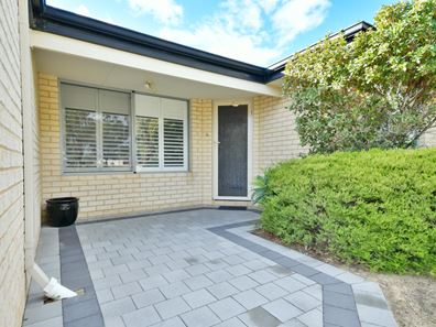 50 Hayeswater Circuit, Waikiki WA 6169