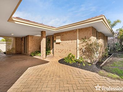 7C Carinda Place, Alexander Heights WA 6064