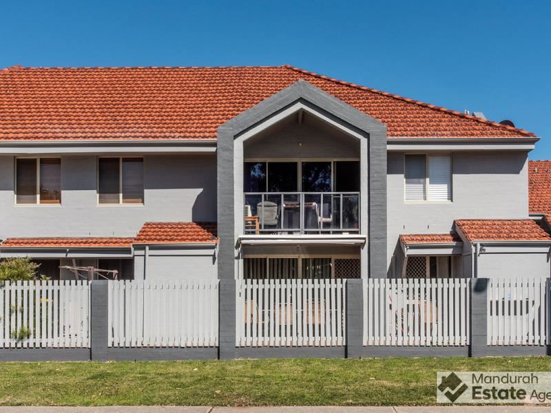 32/1-3 Hackett Street, Mandurah