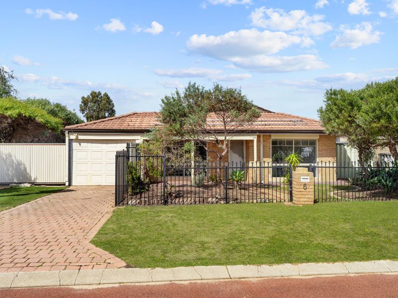 6 Lois Lane, Warnbro WA 6169