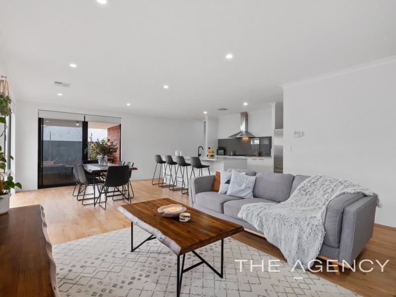 55 Greenslope Drive, Bushmead