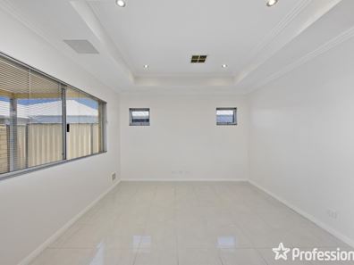 21B Maroog Way, Nollamara WA 6061