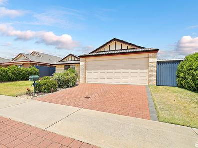 15 Silverpan Way, Byford WA 6122
