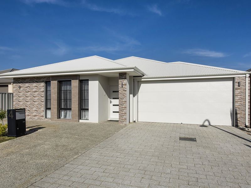 4 Anzio Road, Piara Waters WA 6112