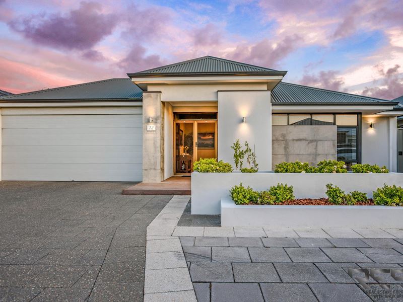 12 Dealey Elbow, Harrisdale