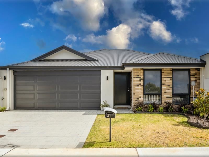 41 Bluewater Drive, Eglinton