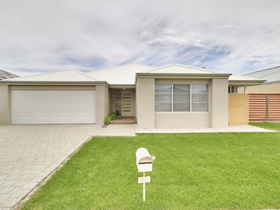 13 Lagoon Pass, Baldivis WA 6171