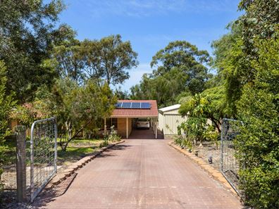 17 Blacksmith Drive, Wellard WA 6170