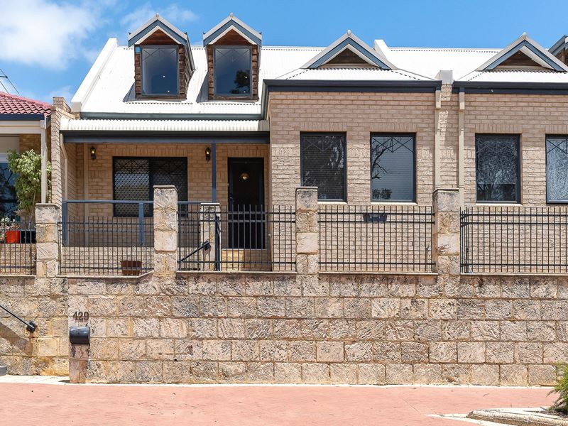 429 Lakeside Drive, Joondalup
