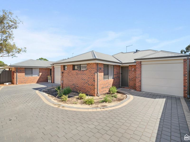 32B Foster Road, Kelmscott