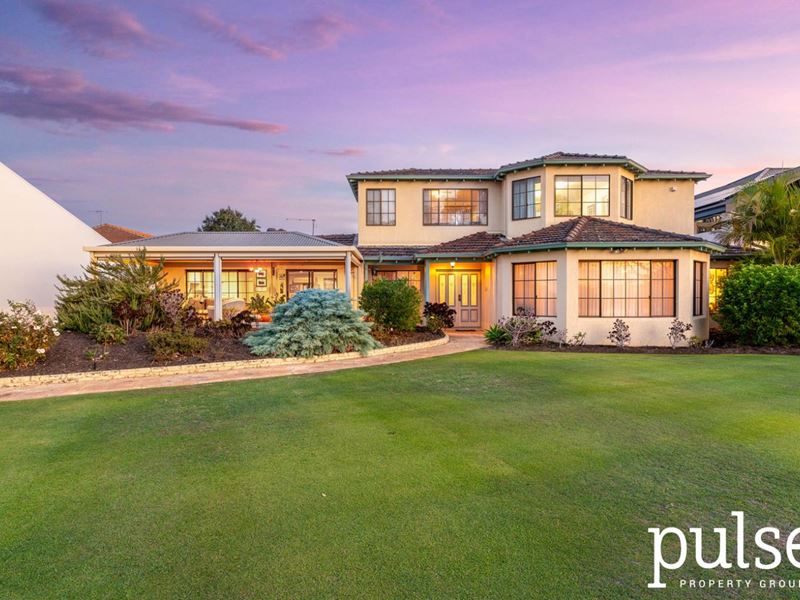 319 Riverton Drive North, Shelley