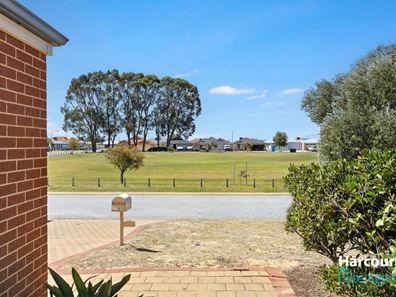 13 Malabar Drive, Secret Harbour WA 6173