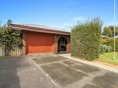 22 Joseph Road, Safety Bay WA 6169