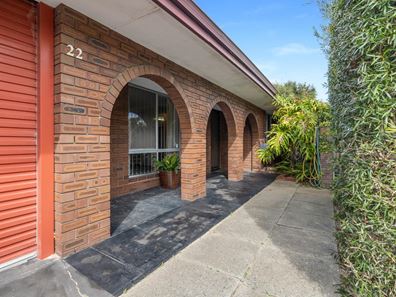 22 Joseph Road, Safety Bay WA 6169