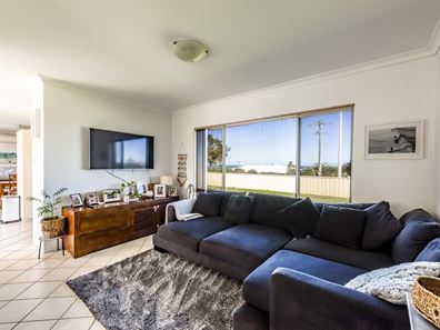 1/28 Seaview Boulevard, Wandina WA 6530