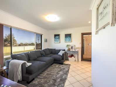 1/28 Seaview Boulevard, Wandina WA 6530