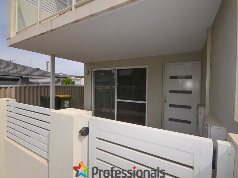 7/35 Tuckey Street, Mandurah