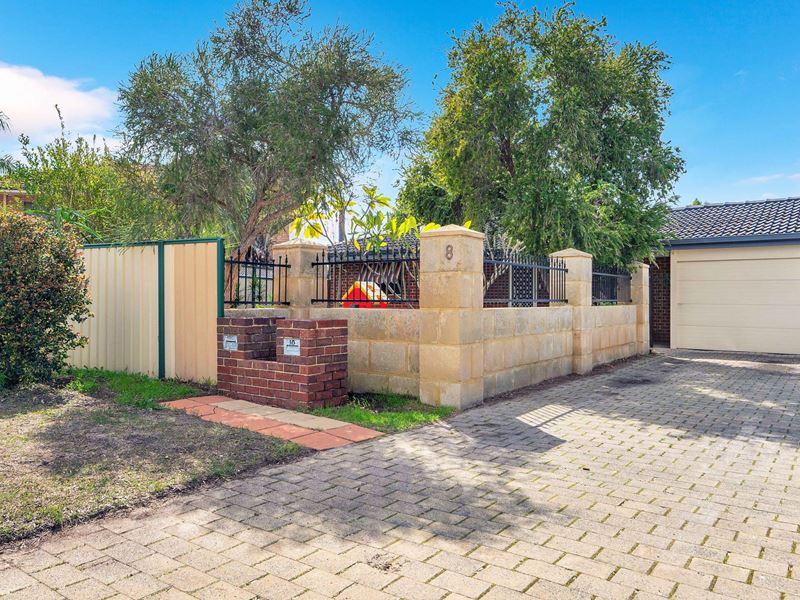 8 Citron Court, Seville Grove WA 6112