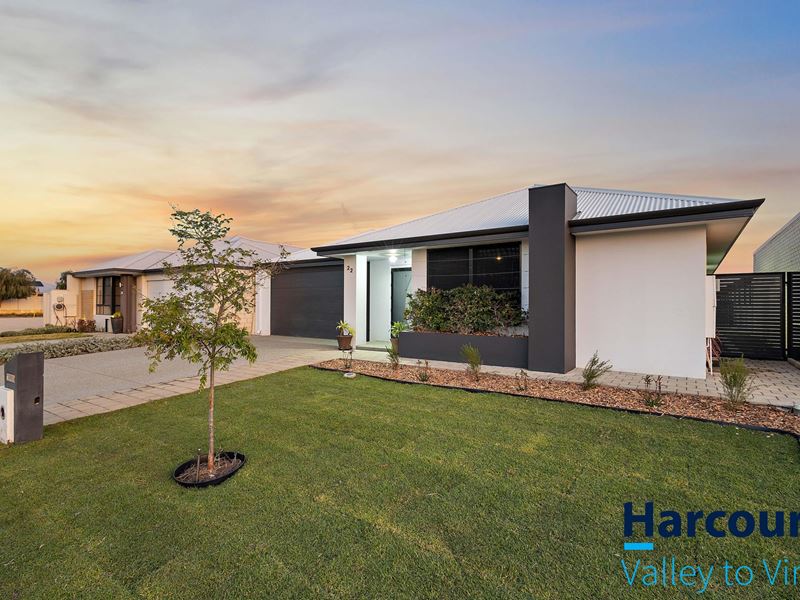 22 Lakefield Dr, Brabham WA 6055