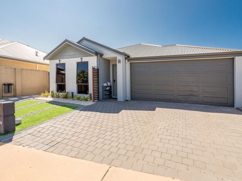 25 Lindt Crescent, Byford WA 6122