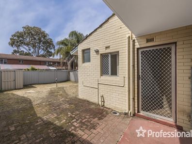 12B Casserley Avenue, Girrawheen WA 6064