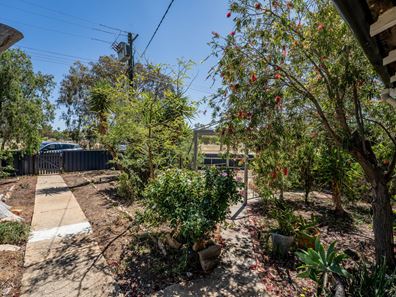 15 Edmondson Street, Northam WA 6401