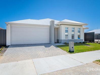 14 Lauderdale Road, Madora Bay WA 6210