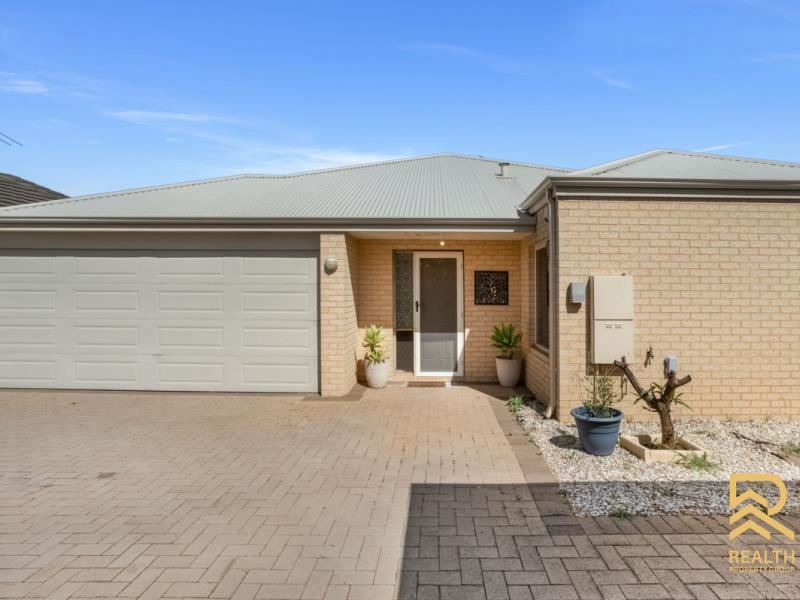 2/6 Bluestone Loop, Piara Waters WA 6112